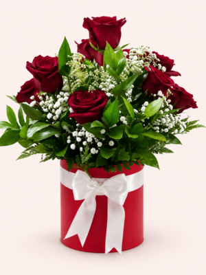 Arreglo Diseño Rosas Ilusión con rosas rojas y moño rojo
