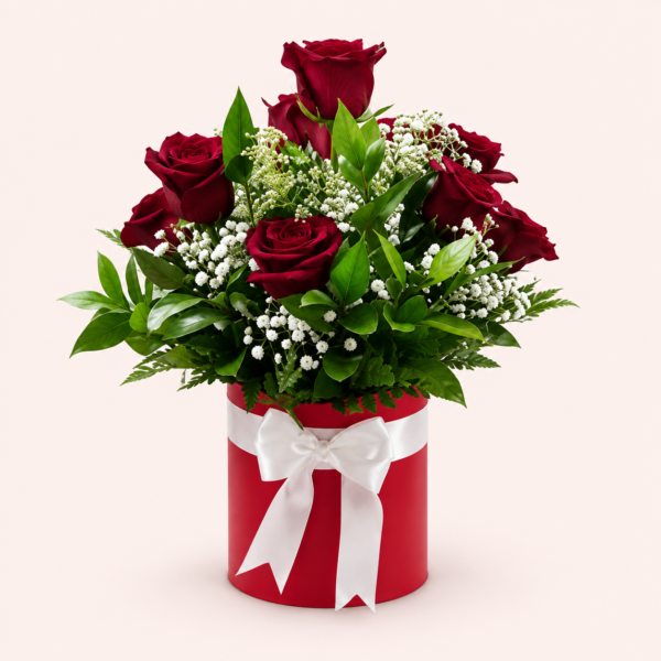Diseño Rosas Ilusion Arreglo Diseño Rosas Ilusión con rosas rojas y moño rojo