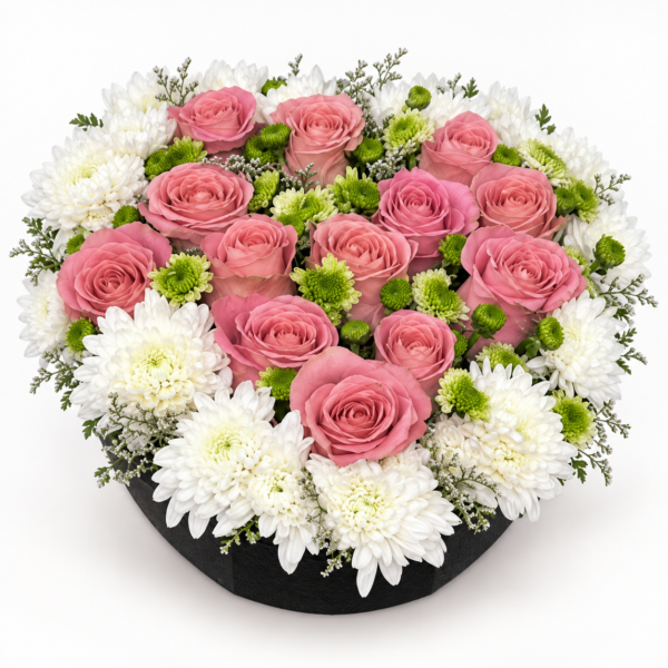 Arreglo Rosa Corazón con rosas rosadas y flores blancas